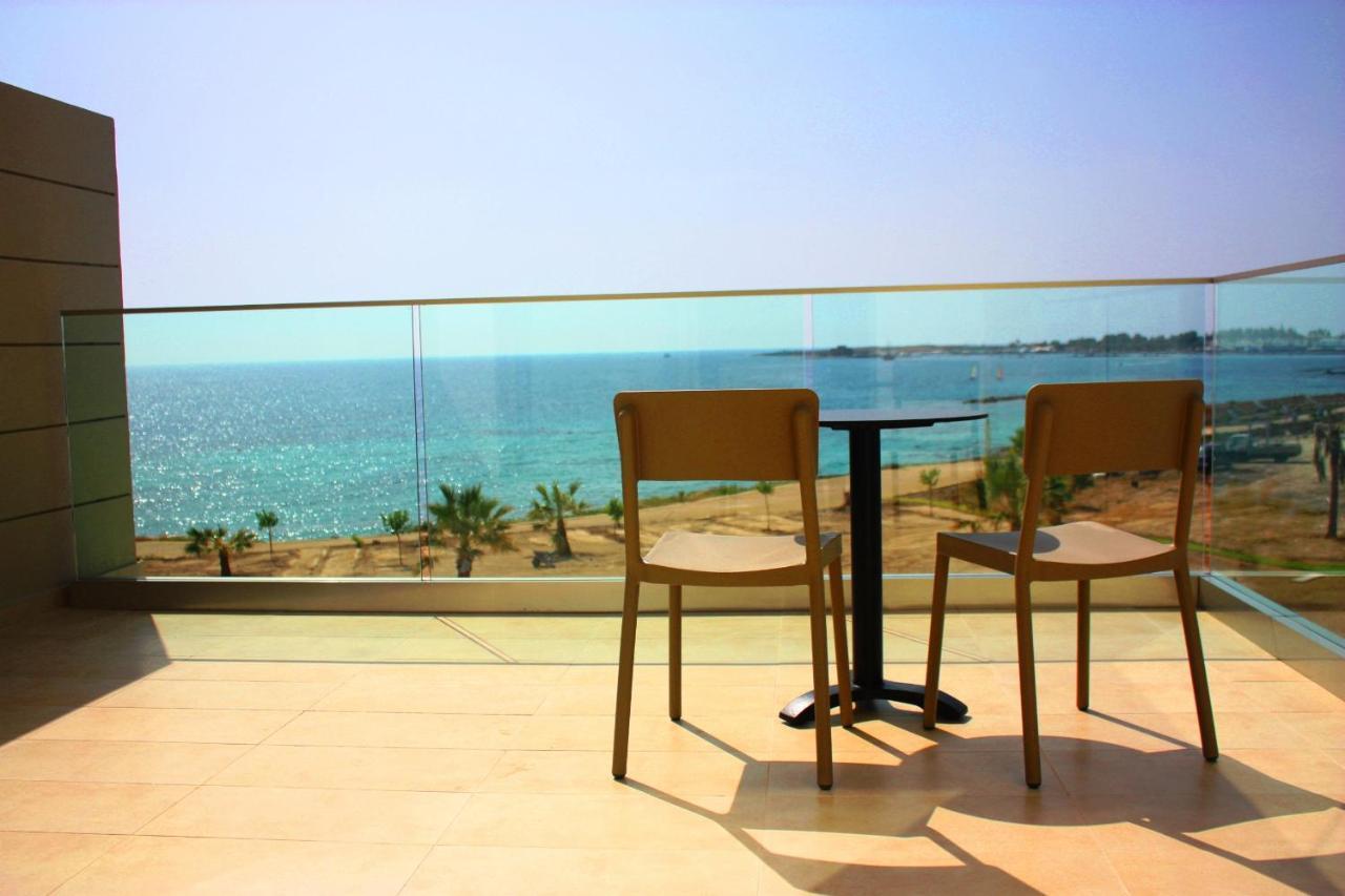 Gold Lagoon Kosher Hotel Paphos Extérieur photo