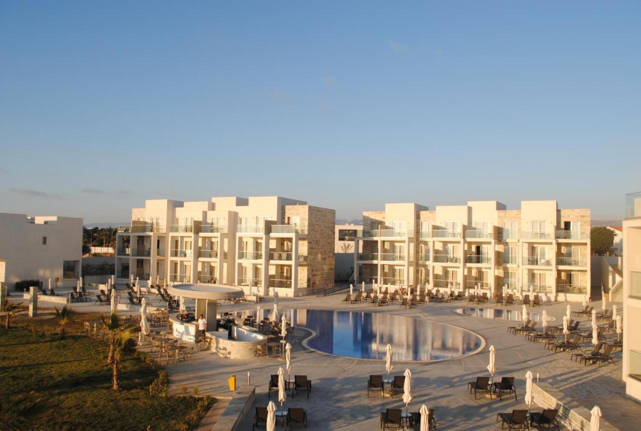 Gold Lagoon Kosher Hotel Paphos Extérieur photo
